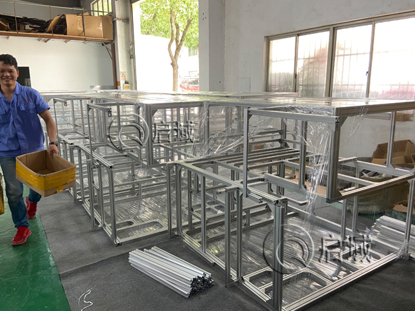 铝合金型材框架加工