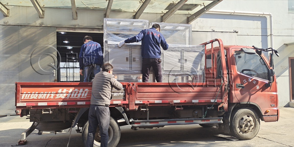 铝型材加工产品发货