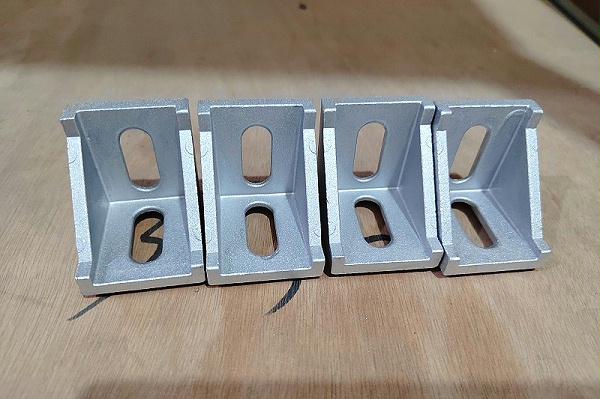 铝合金型材角件 铝合金型材角件