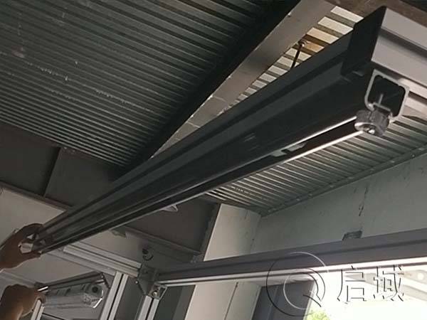 铝型材灯管导轨安装图 铝型材灯管导轨安装图