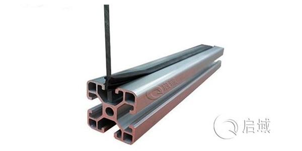 铝型材嵌条连接图