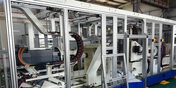 铝型材机架封板使用的配件有哪些？