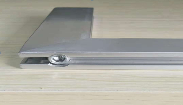 内六角螺栓安装图