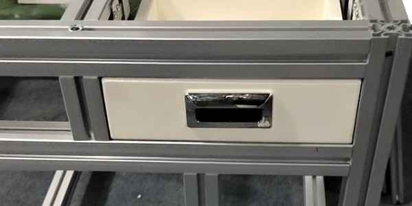 结合定制案例讲解工业铝型材上安装抽屉的具体流程