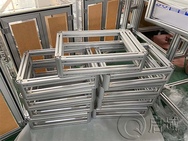 圆弧型材内置连接框架